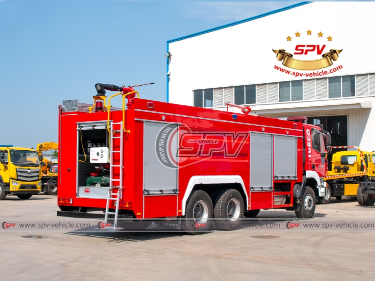 Dry Powder Water Foam Fire Truck IVECO - RB